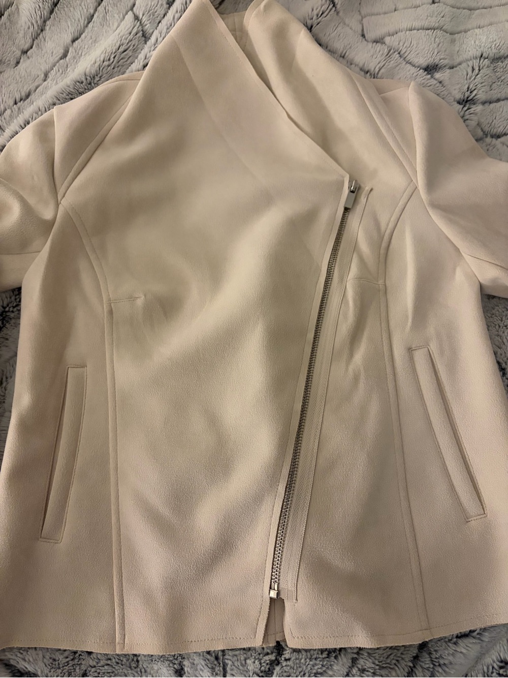 NWOT Tahiti Cream Asymmetrical Zip Leather Moto Jacket - Picture 3 of 8